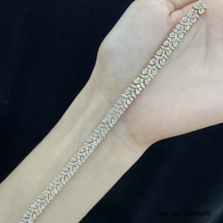 Bracelet 32