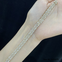 Bracelet 32