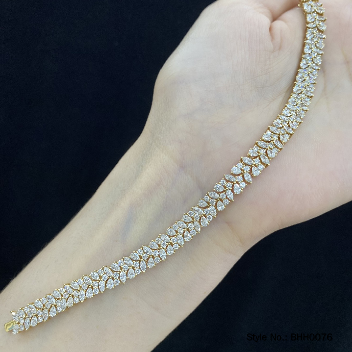 Bracelet 32