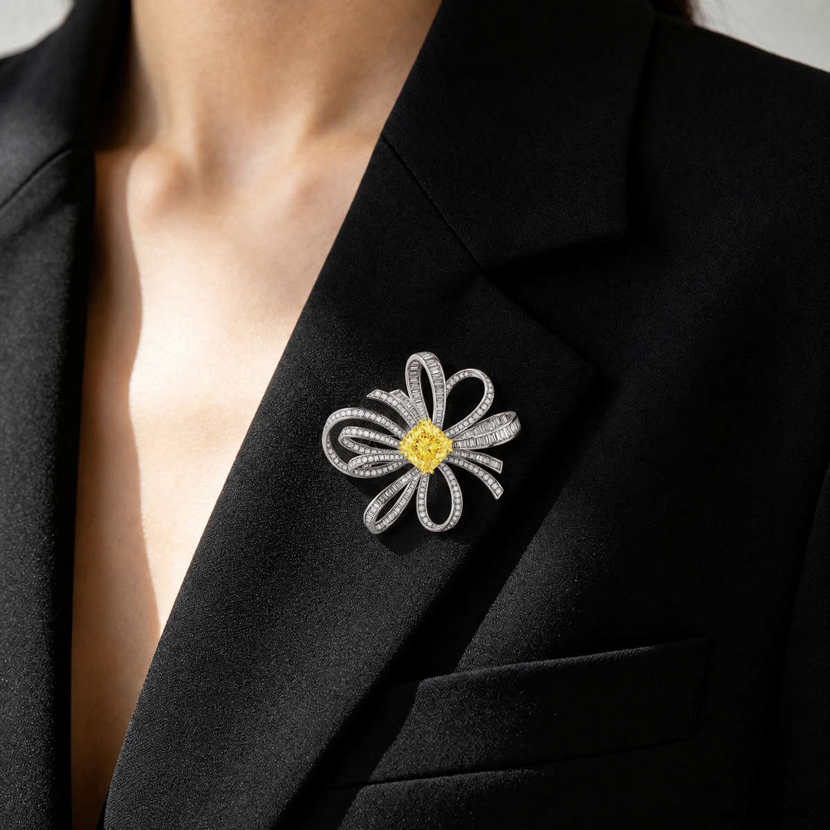Brooch 2