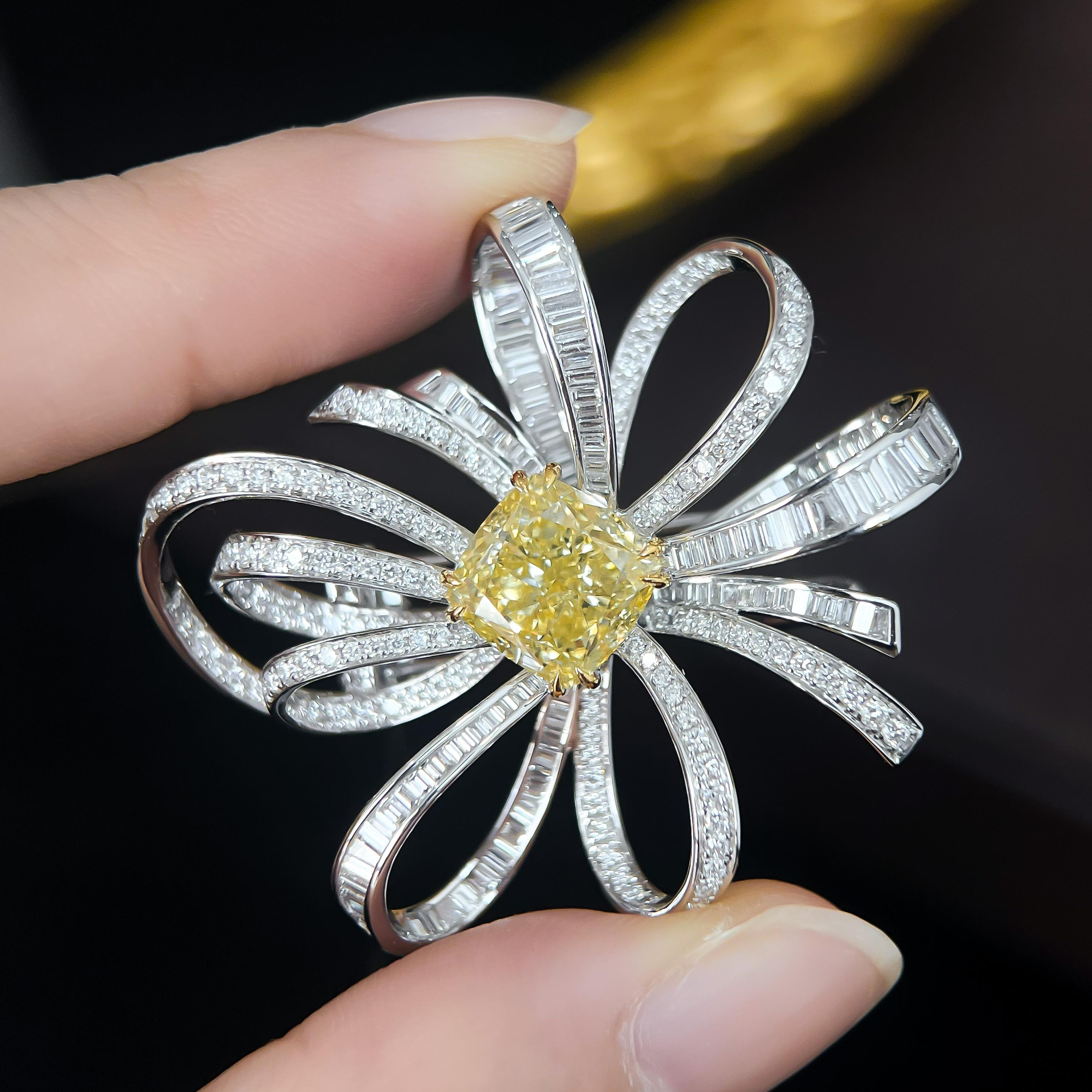 Brooch 2