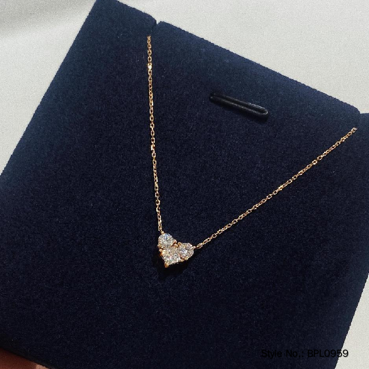 Necklace 28