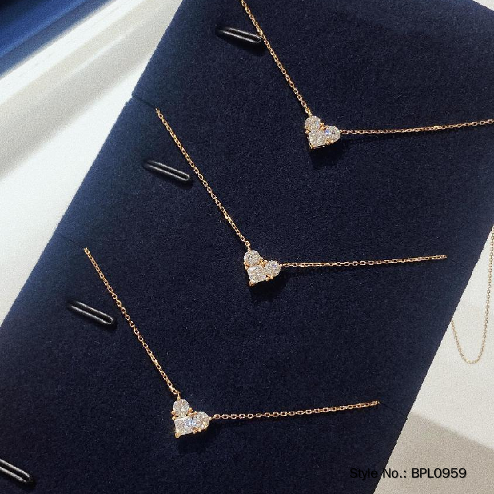 Necklace 28